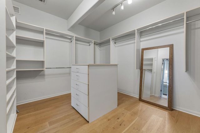 251 Goodnight TRL, Dripping Springs, TX 78620