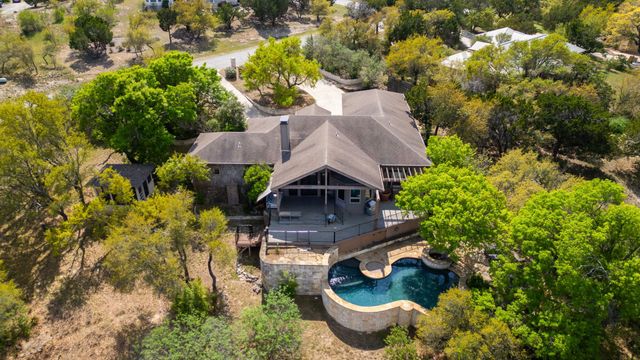 251 Goodnight TRL, Dripping Springs, TX 78620