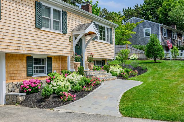 190 Heritage Lane, Chatham, MA 02633