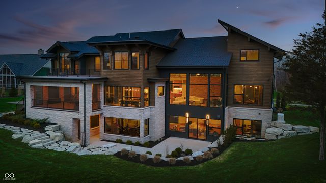 6870 Oldfields Lane, Zionsville, IN 46077