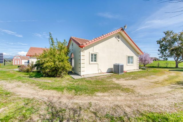 34700 Willow Drive, Raymond, CA 93653