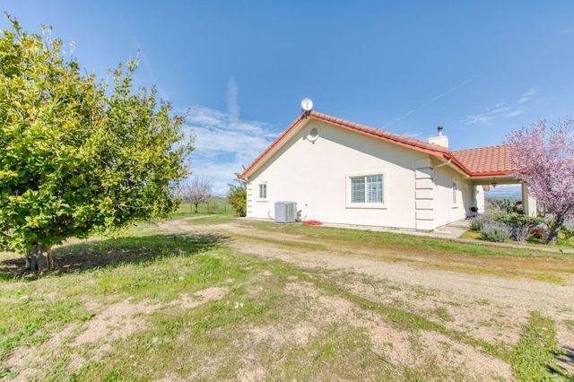 34700 Willow Drive, Raymond, CA 93653