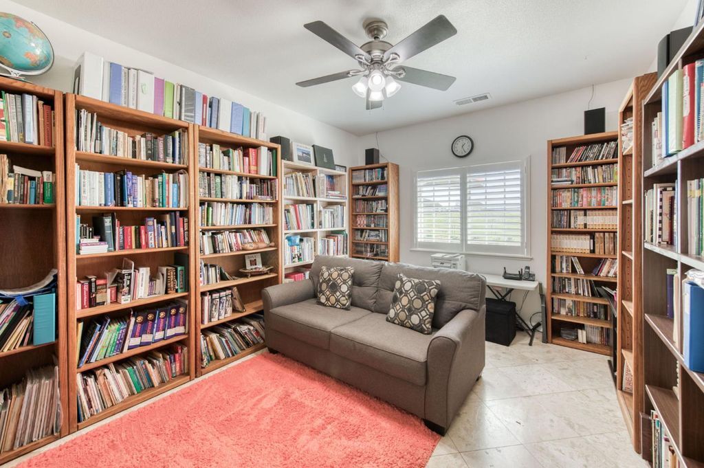 Image 17 of property listing at 34700 Willow Drive, Raymond, CA 93653