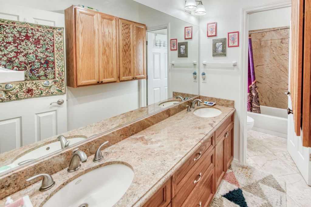 Image 23 of property listing at 34700 Willow Drive, Raymond, CA 93653