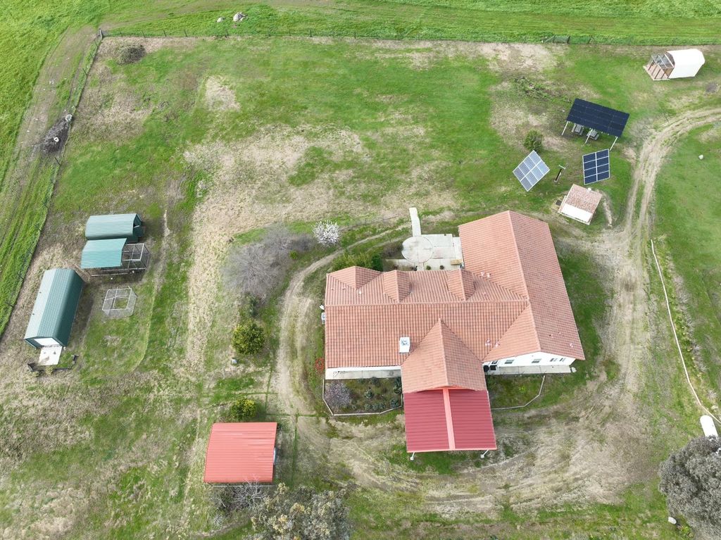 Image 48 of property listing at 34700 Willow Drive, Raymond, CA 93653