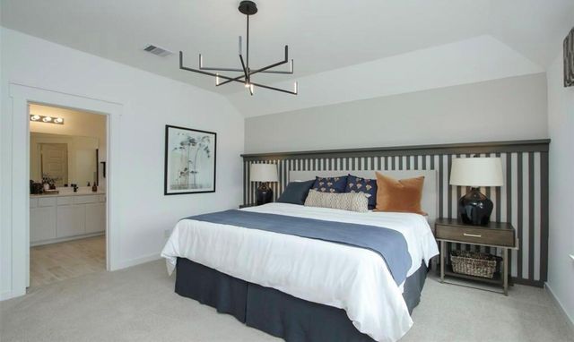 104 Lisa Marie Drive, Angleton, TX 77515