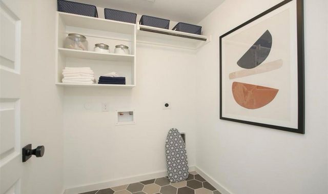 104 Lisa Marie Drive, Angleton, TX 77515