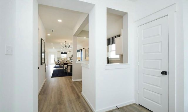 104 Lisa Marie Drive, Angleton, TX 77515