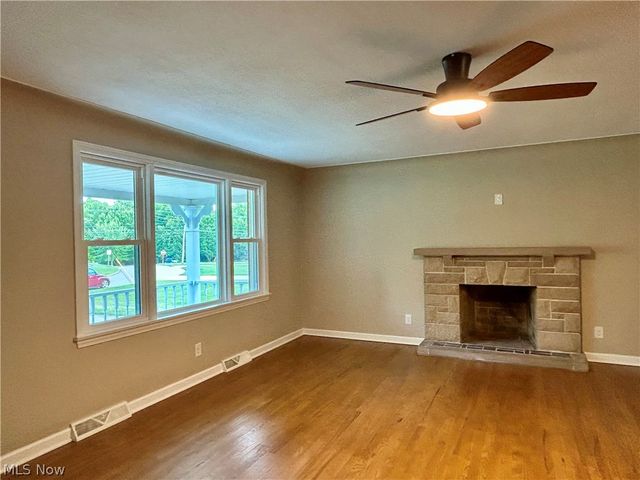 22 Orchard Drive, Poland, OH 44514