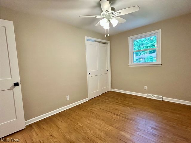 22 Orchard Drive, Poland, OH 44514