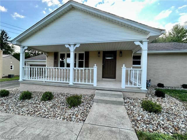 22 Orchard Drive, Poland, OH 44514