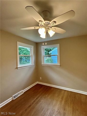 22 Orchard Drive, Poland, OH 44514