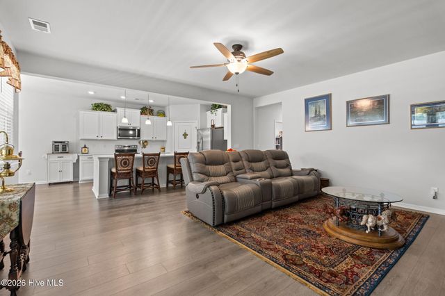 1107 Treyburn Court NW, Calabash, NC 28467