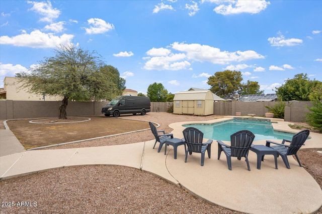 932 W JULIE Drive, Tempe, AZ 85283