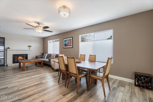 932 W JULIE Drive, Tempe, AZ 85283