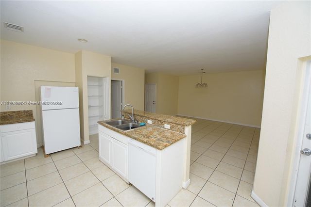 174 NE 32nd Ter, Homestead, FL 33033