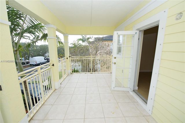 174 NE 32nd Ter, Homestead, FL 33033