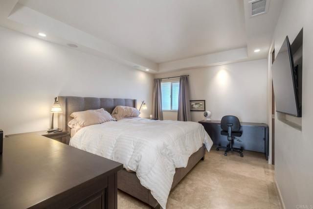 1200 N Harbor 16C, Oceanside, CA 92054