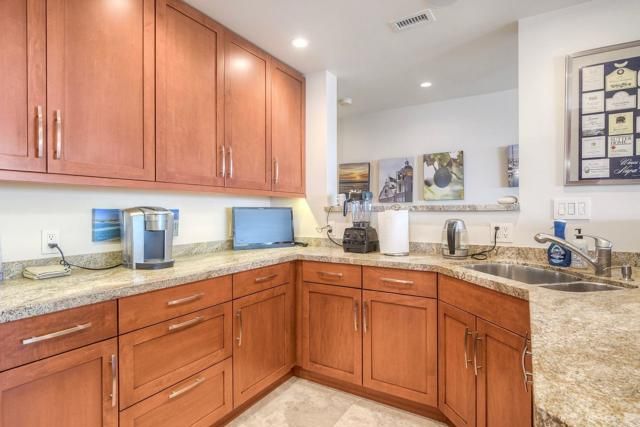 1200 N Harbor 16C, Oceanside, CA 92054