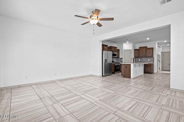 14963 PEBBLE HILLS Boulevard, El Paso, TX 79938