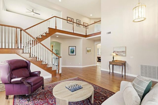 5091 Seashell Place, San Diego, CA 92130