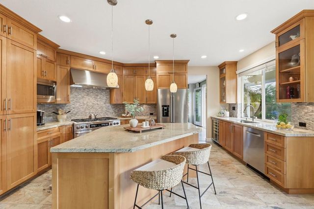 5091 Seashell Place, San Diego, CA 92130