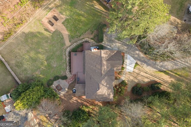 240 Crabapple Chase Court, Alpharetta, GA 30004