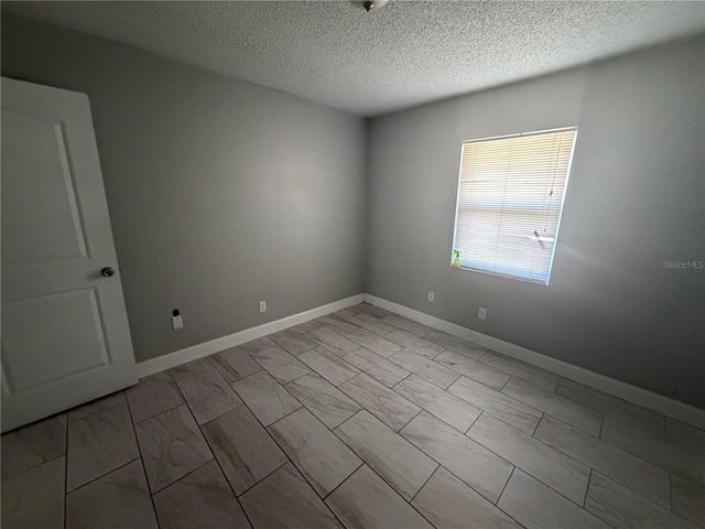 2121 S SAN GULLY ROAD 14 - 15, Lakeland, FL 33803