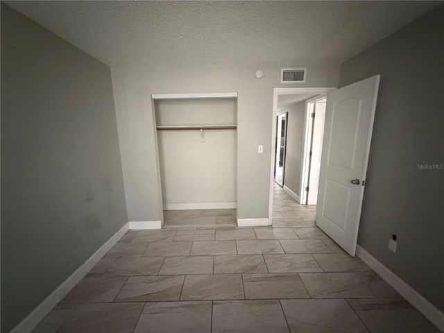 2121 S SAN GULLY ROAD 14 - 15, Lakeland, FL 33803