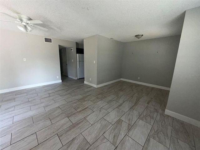 2121 S SAN GULLY ROAD 14 - 15, Lakeland, FL 33803