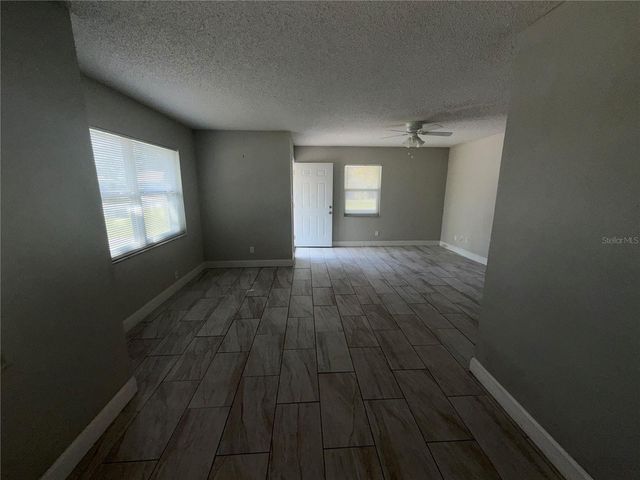 2121 S SAN GULLY ROAD 14 - 15, Lakeland, FL 33803