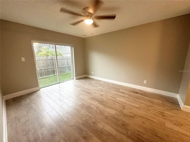 2121 S SAN GULLY ROAD 14 - 15, Lakeland, FL 33803
