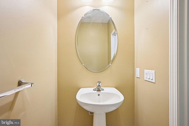 3 WHIMBREL WAY, Cape May Court House, NJ 08210