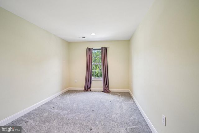 3 WHIMBREL WAY, Cape May Court House, NJ 08210