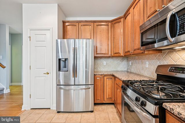 3 WHIMBREL WAY, Cape May Court House, NJ 08210