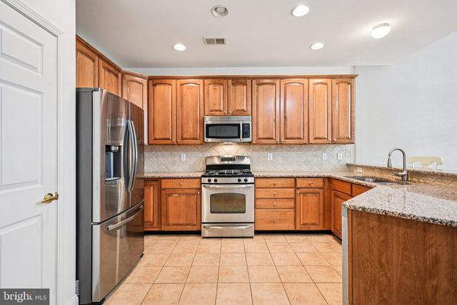 3 WHIMBREL WAY, Cape May Court House, NJ 08210