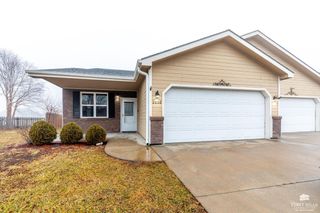 2606 Buttonwood Drive, Manhattan, KS 66502