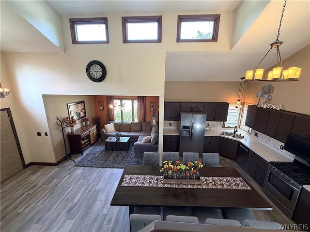 222 Brush Creek Road, Amherst, NY 14221
