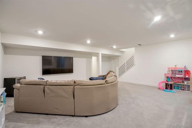 6980 Sagerock Road, Castle Pines, CO 80108