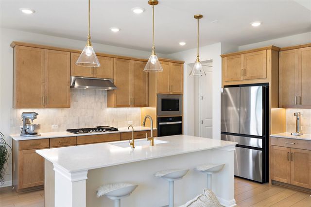 8328 Grenadier DR, Austin, TX 78738