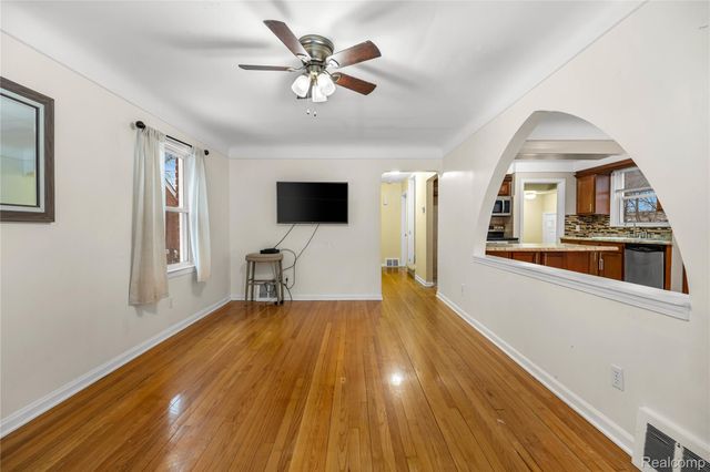 23230 Tireman Street, Dearborn Heights, MI 48127