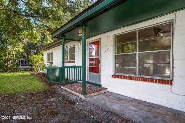 1820 ROSELLE Avenue, Palatka, FL 32177