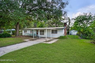 1820 ROSELLE Avenue, Palatka, FL 32177