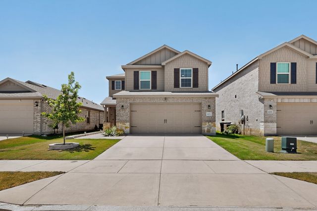 14012 Haggerston Drive, Pilot Point, TX 76258