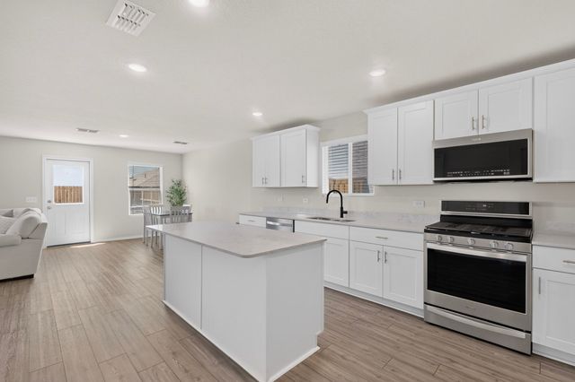 14012 Haggerston Drive, Pilot Point, TX 76258