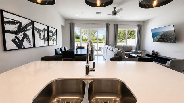 7740 SANDY RIDGE DRIVE 135, Reunion, FL 34747