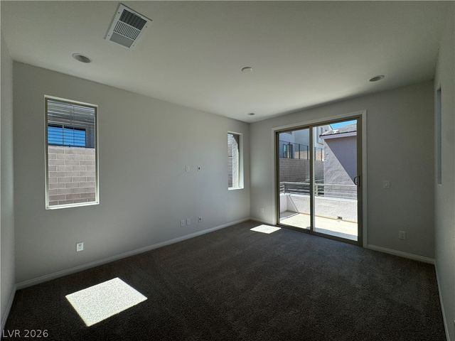 1823 Passerine Street, Las Vegas, NV 89138