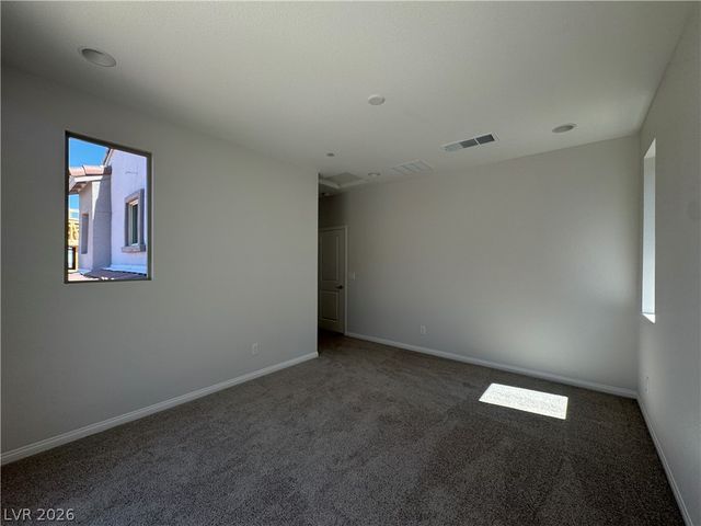 1823 Passerine Street, Las Vegas, NV 89138