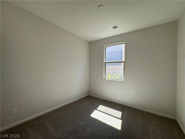 1823 Passerine Street, Las Vegas, NV 89138