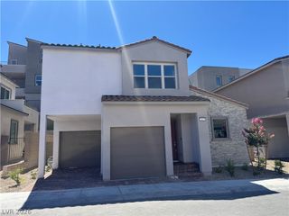 1823 Passerine Street, Las Vegas, NV 89138